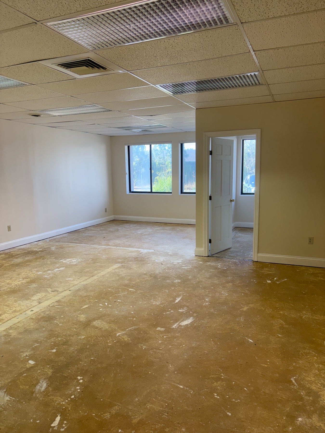 Unit ready for flooring team. 