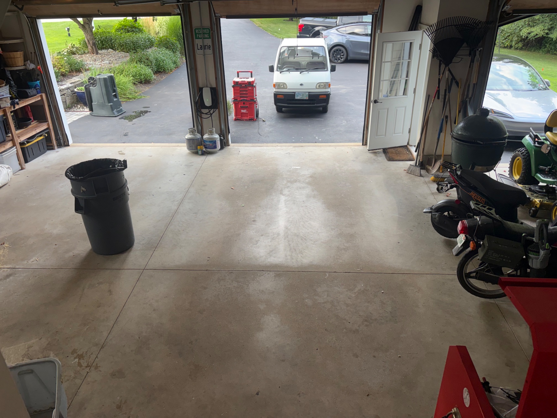 Garage before grind prep and grind.
